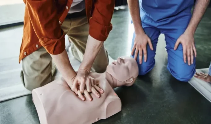 Professional CPR Training Supports Safer Workplaces Through Better Emergency Preparedness
